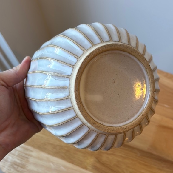 Cream 5x5 Ceramic Planter - Picture 6 of 6